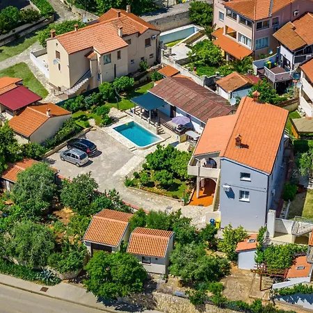 Apartman Pool Franko - Shared Pool Liznjan