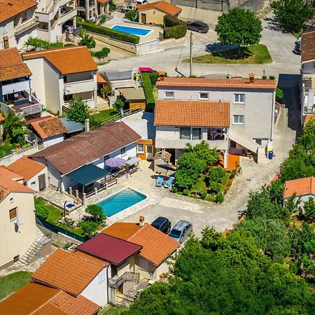 Apartman Pool Franko - Shared Pool *